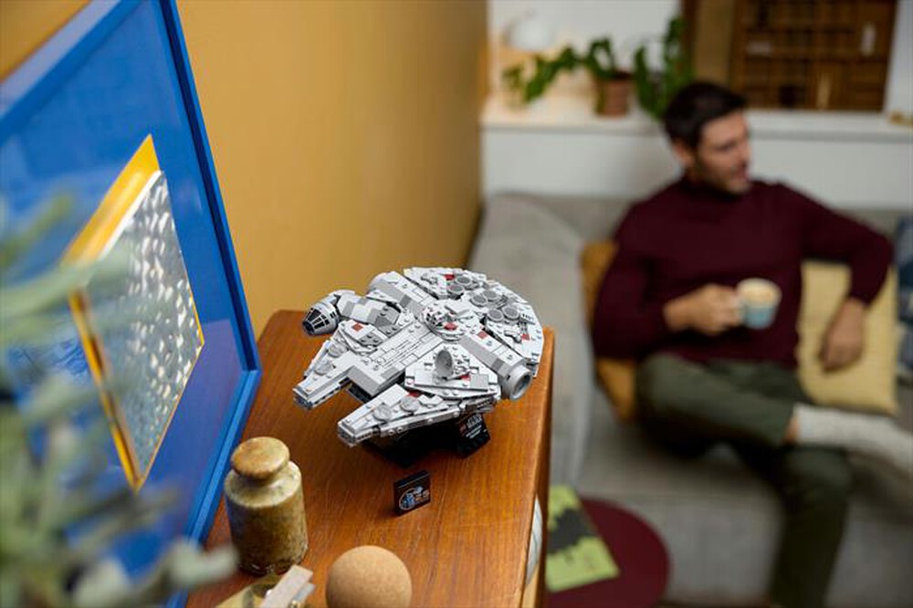 Immagine del prodotto LEGO - STAR WARS Millennium Falcon 75375
