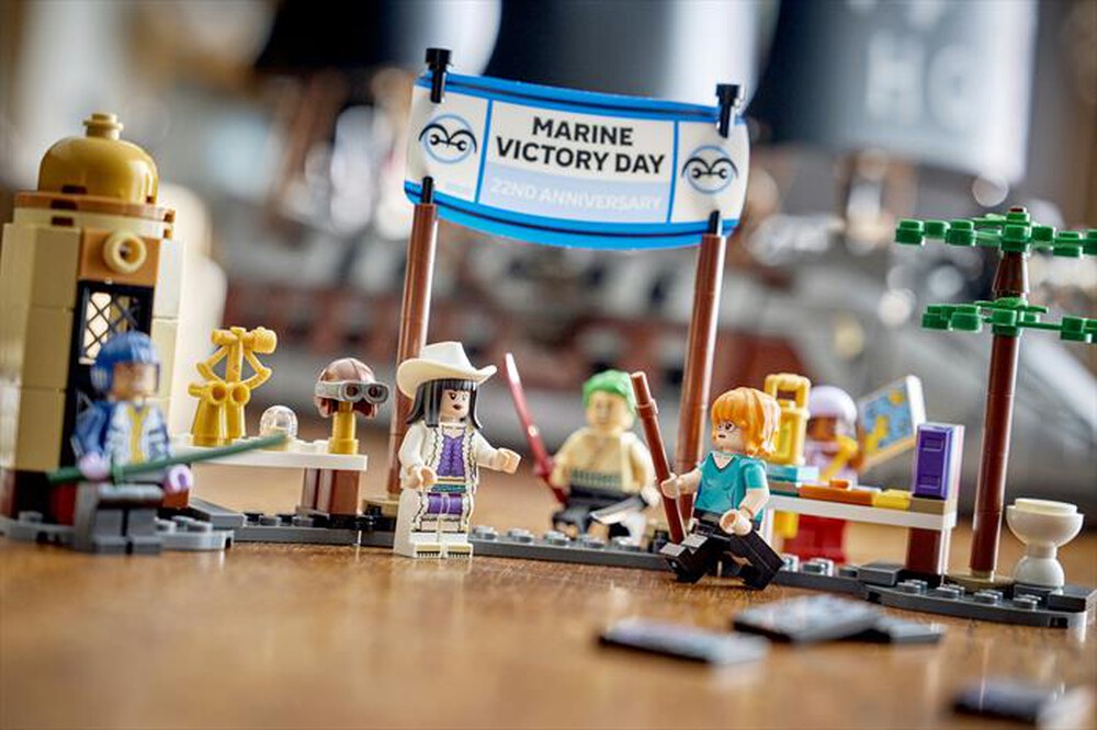 Immagine del prodotto LEGO - ONE PIECE La nave da guerra di Garp - 75646-Multicolore