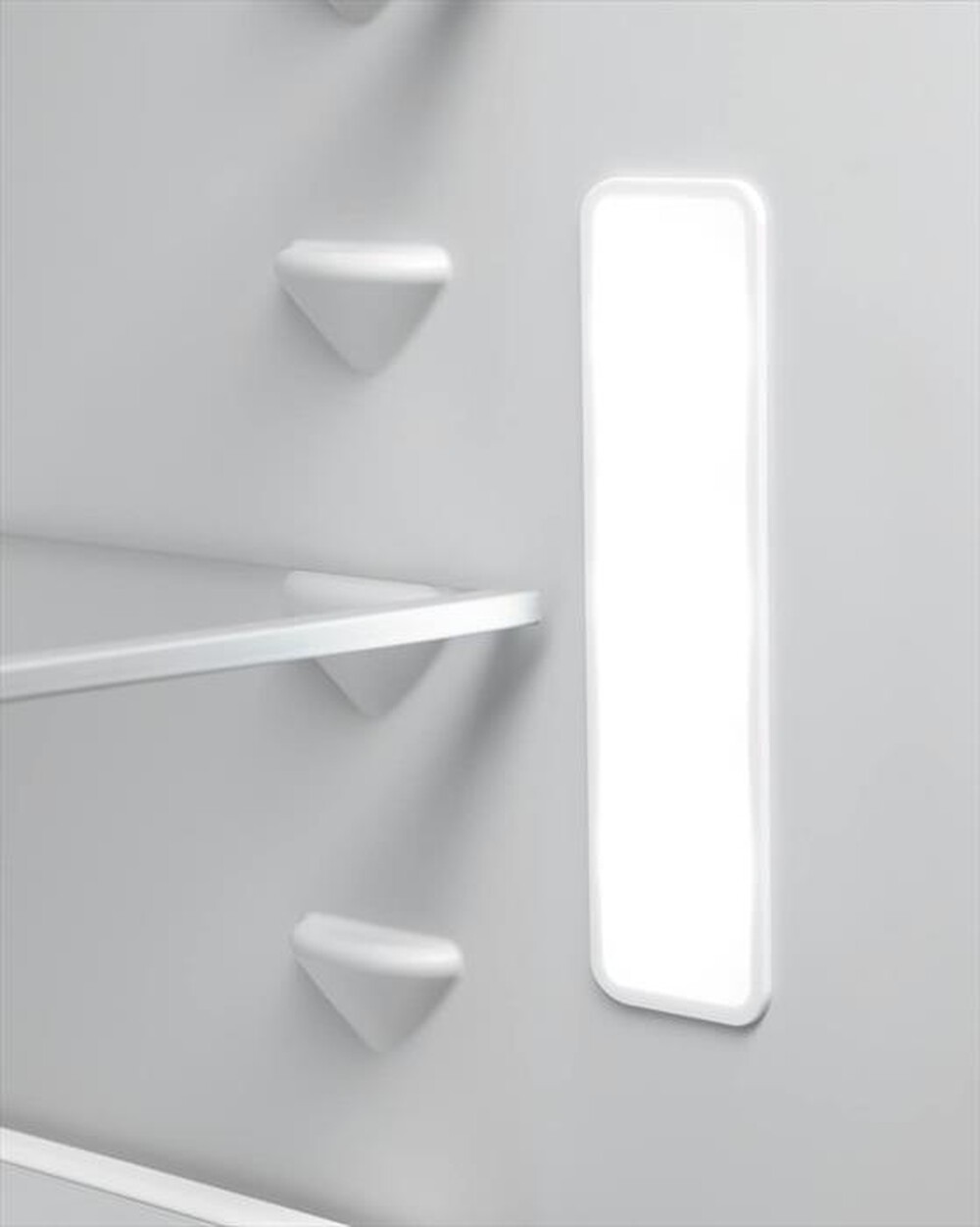 Immagine del prodotto ELECTROLUX - Frigorifero combinato ENG7TE75S Classe E 376 lt