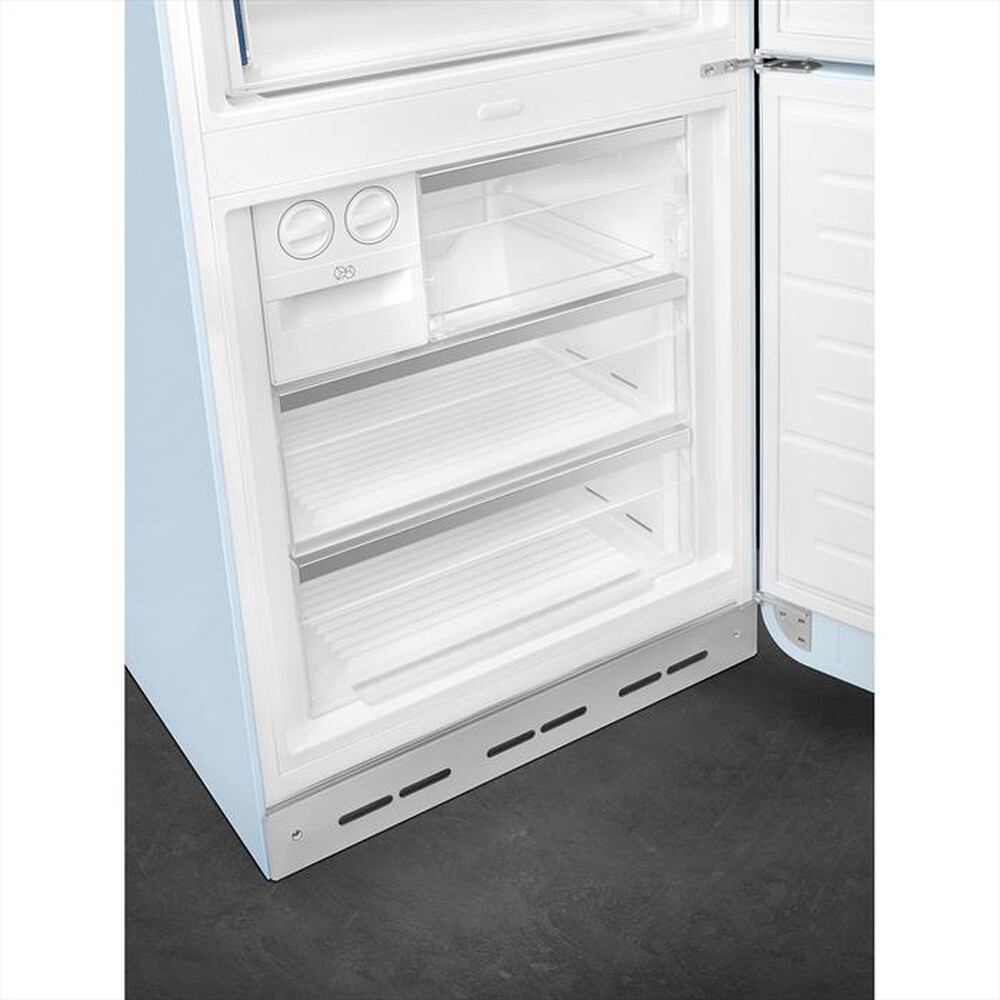 Immagine del prodotto SMEG - Frigorifero combinato FAB38RPB5 Classe E-Azzurro