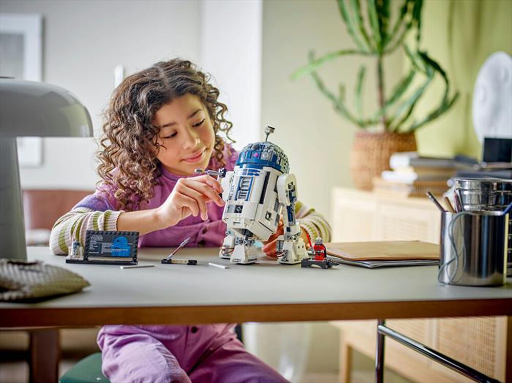 Immagine del prodotto LEGO - STAR WARS R2-D2 75379