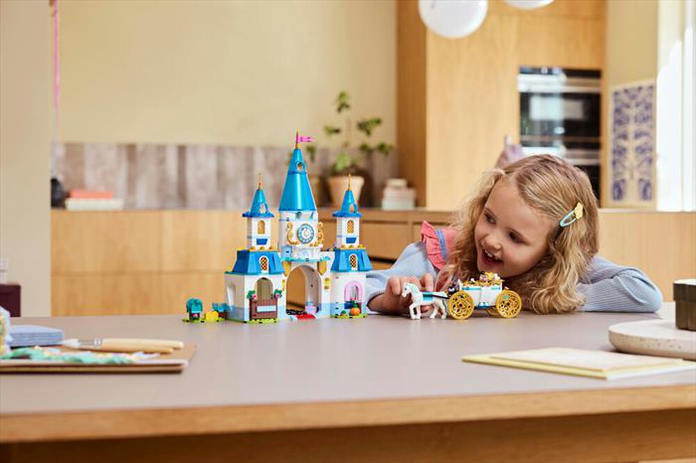 Immagine del prodotto LEGO - DISNEY Castello e carrozza di Cenerentola 43275