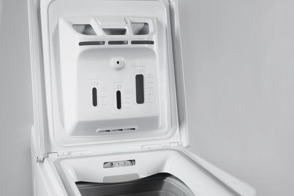 "WHIRLPOOL - Lavatrice TDLR 7221BS IT/N 7 Kg Classe E"