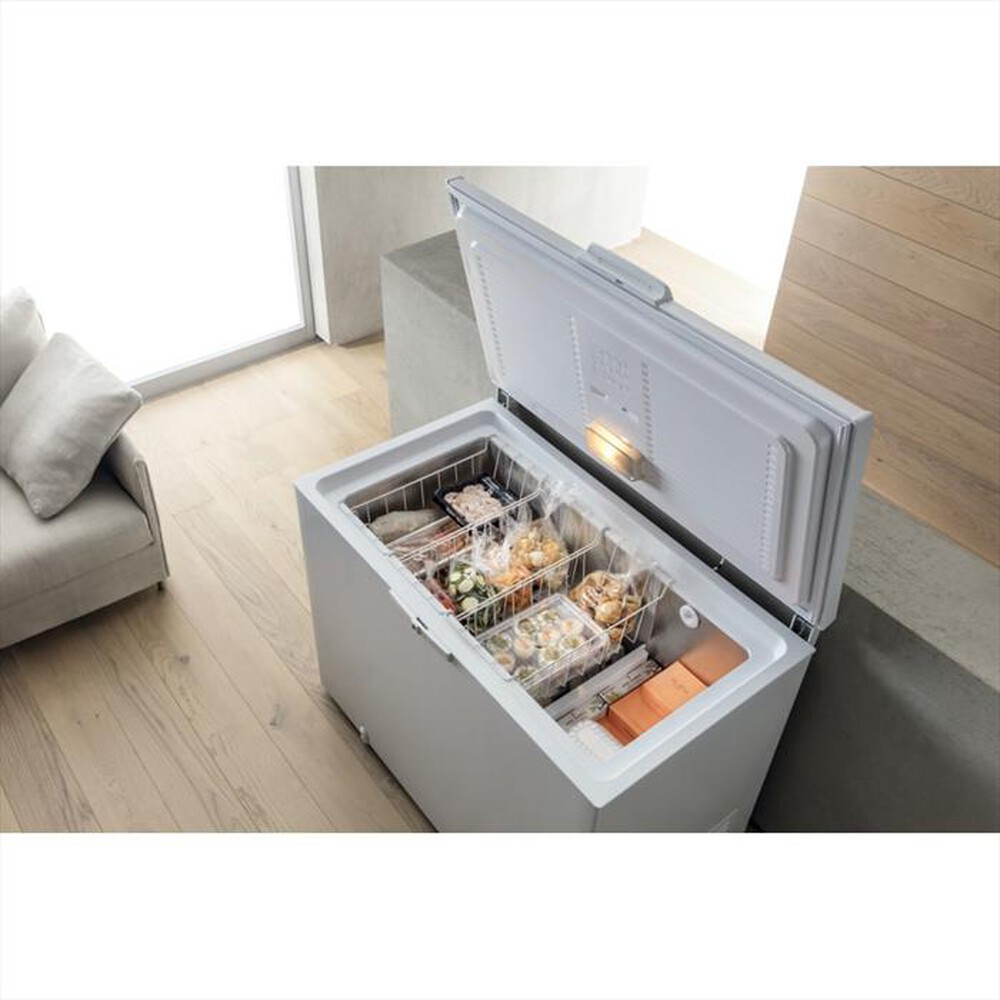 "WHIRLPOOL - Congelatore verticale WHE31352 Classe E-White"