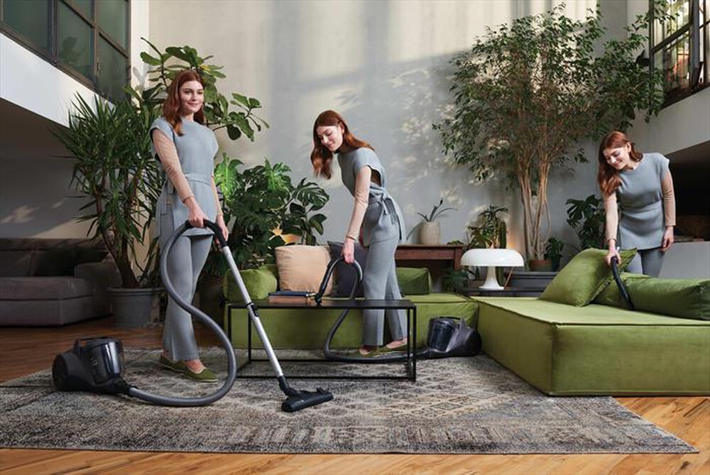 Immagine del prodotto HOOVER - Aspirapolvere a traino senza sacco HP120PET 011-Grigio