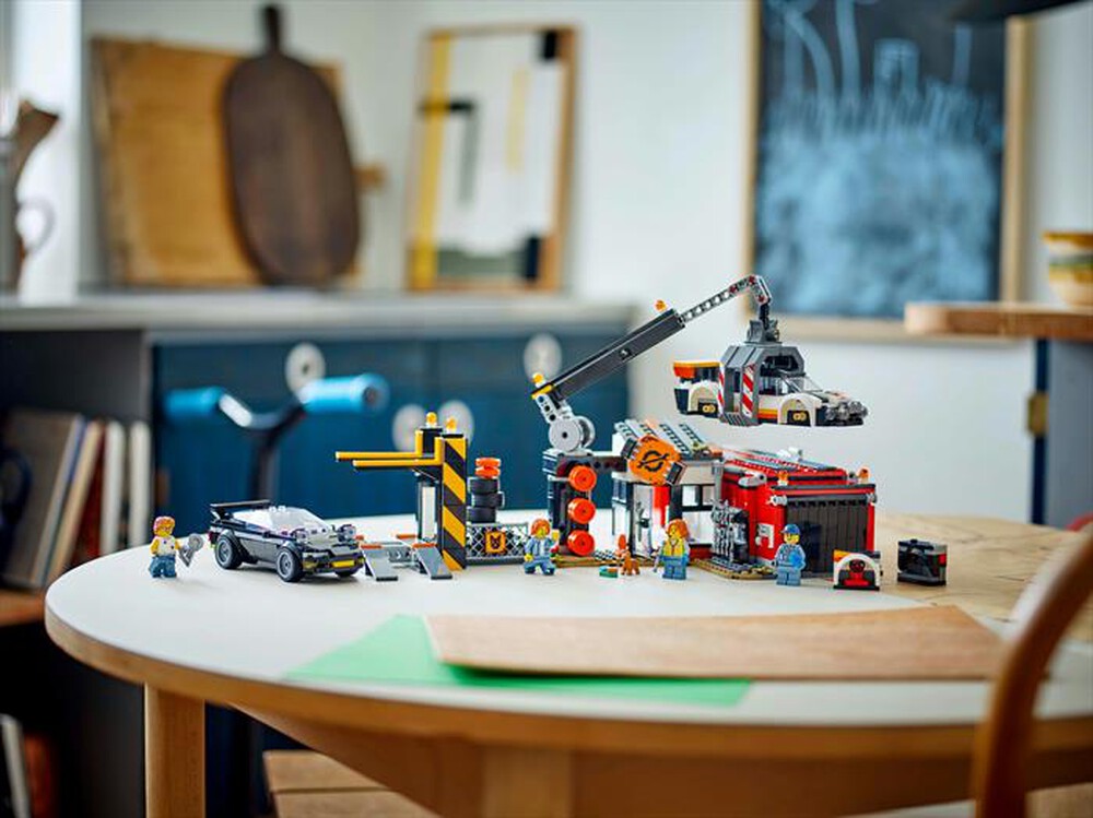 Immagine del prodotto LEGO - MY CITY Sfasciacarrozze con auto 60472