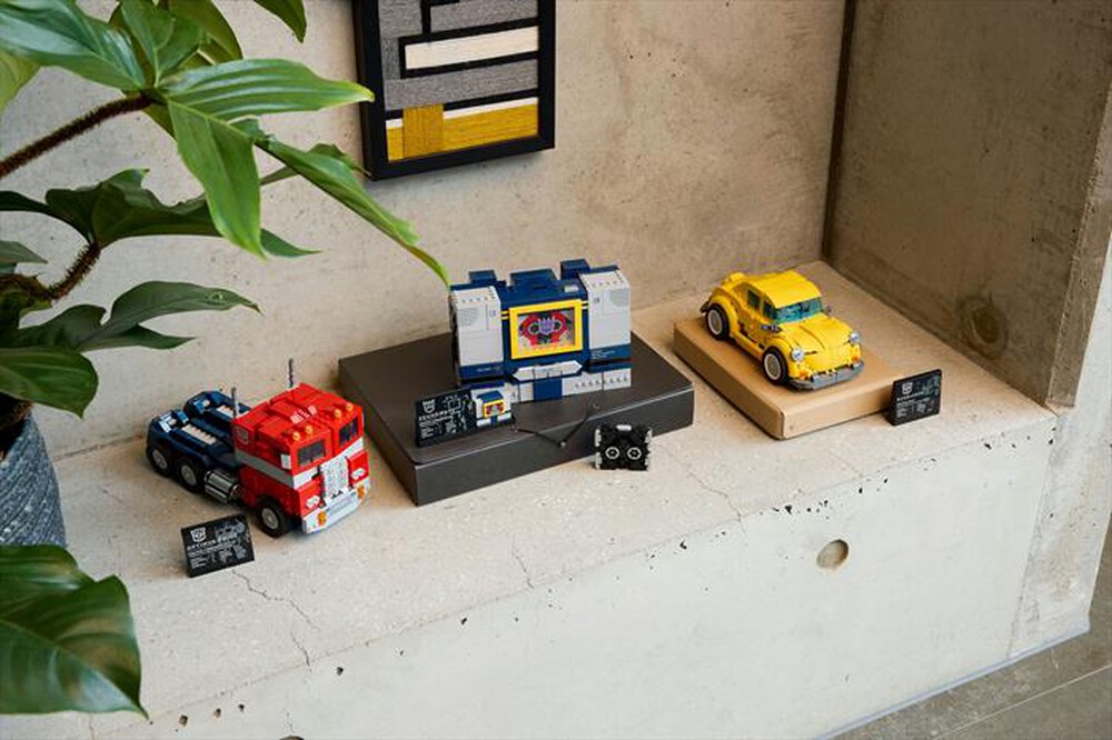 Immagine del prodotto LEGO - ICONS Transformers: Soundwave 10358