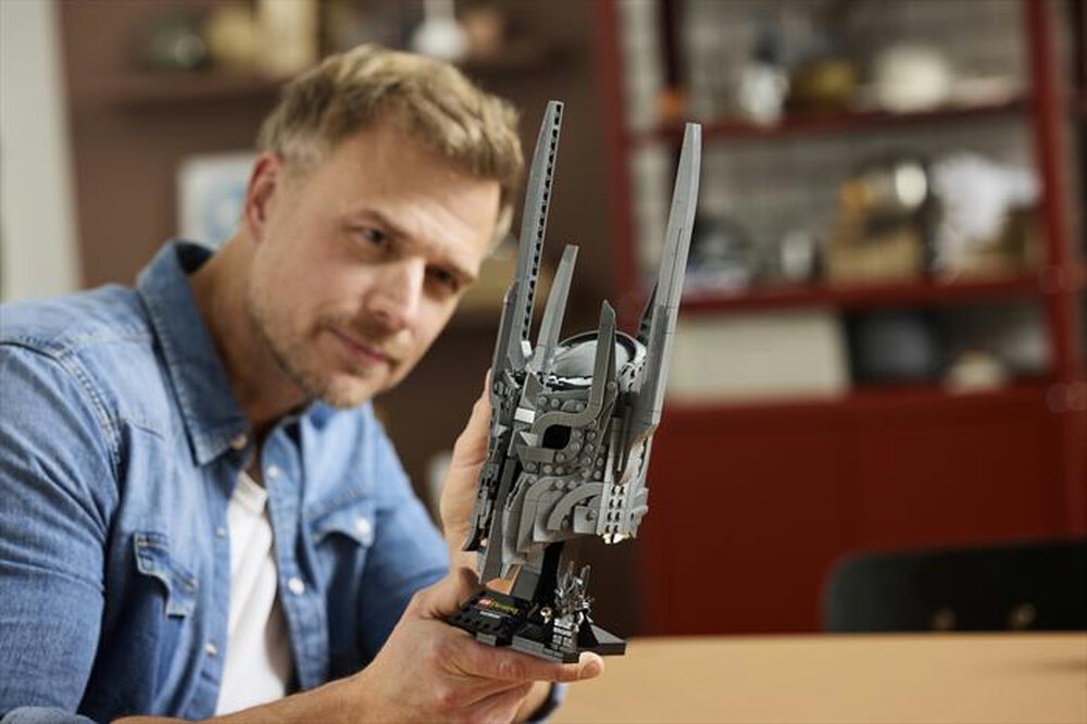 Immagine del prodotto LEGO - ICONS Signore degli Anelli: Elmo di Sauron - 11373-Multicolore