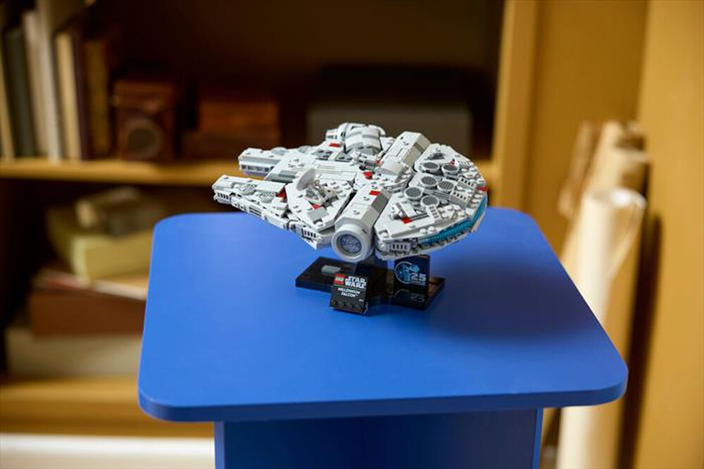 Immagine del prodotto LEGO - STAR WARS Millennium Falcon 75375