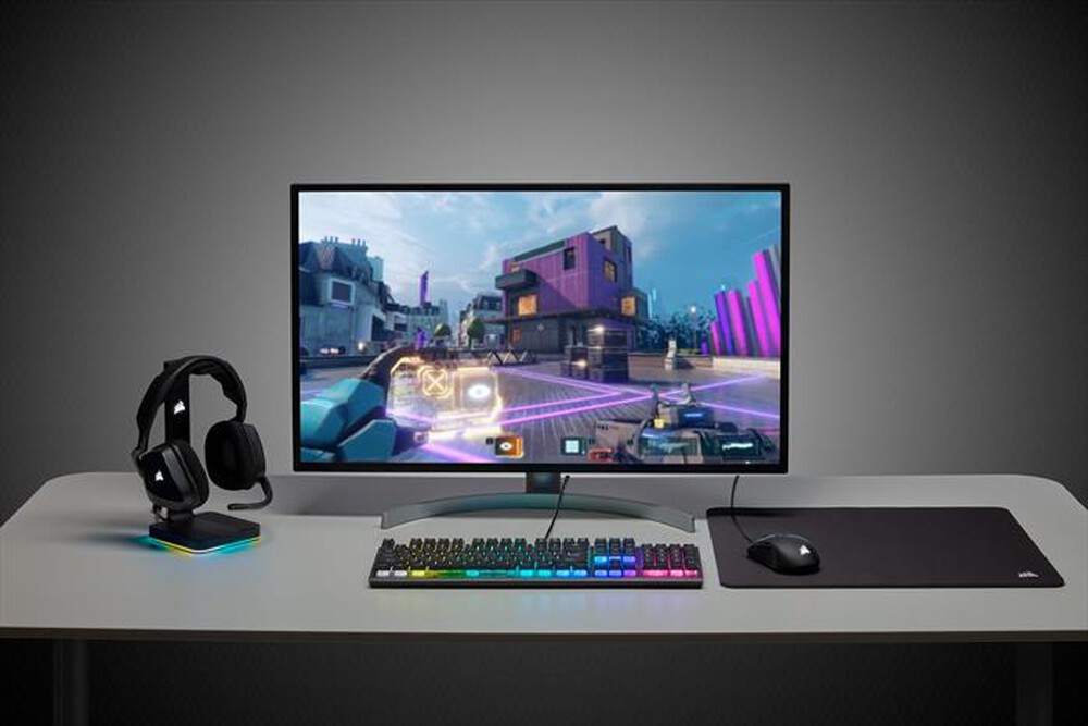 "CORSAIR - K60 RGB PRO"