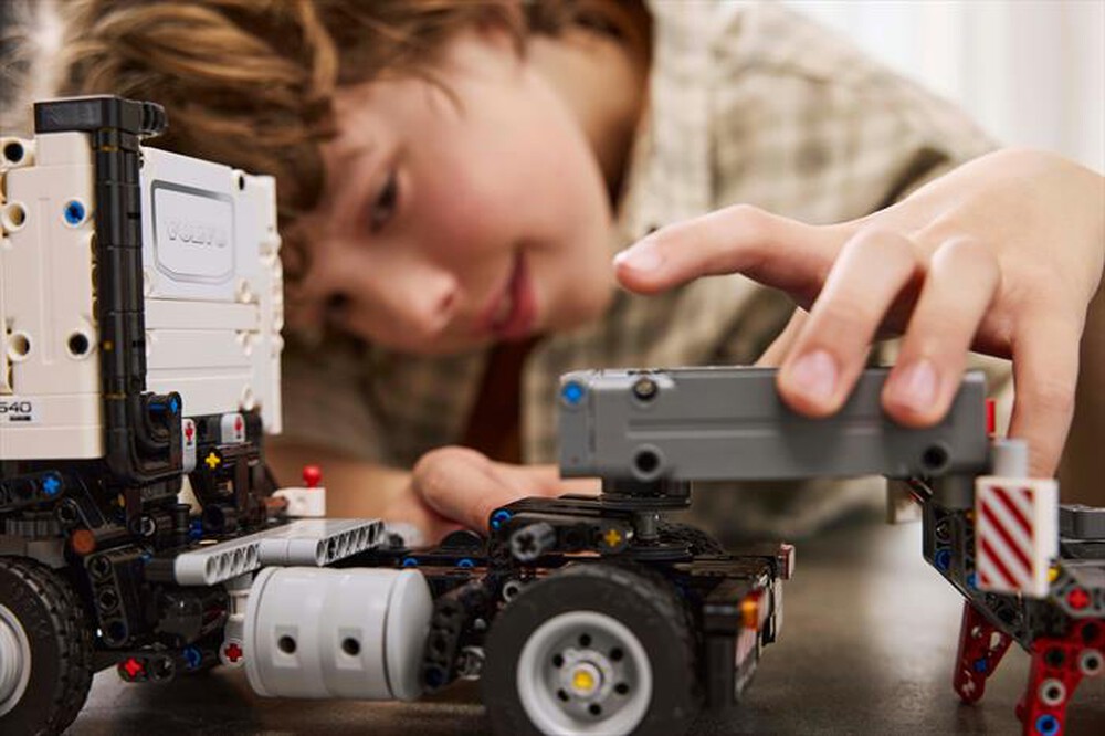 Immagine del prodotto LEGO - TECHNIC Autocarro Volvo Escavatore elettrico 42175