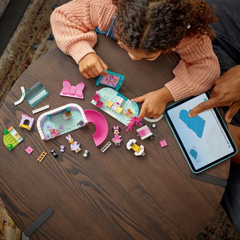 Immagine del prodotto LEGO - DISNEY CLASSIC hotel degli animali di Minni 43274