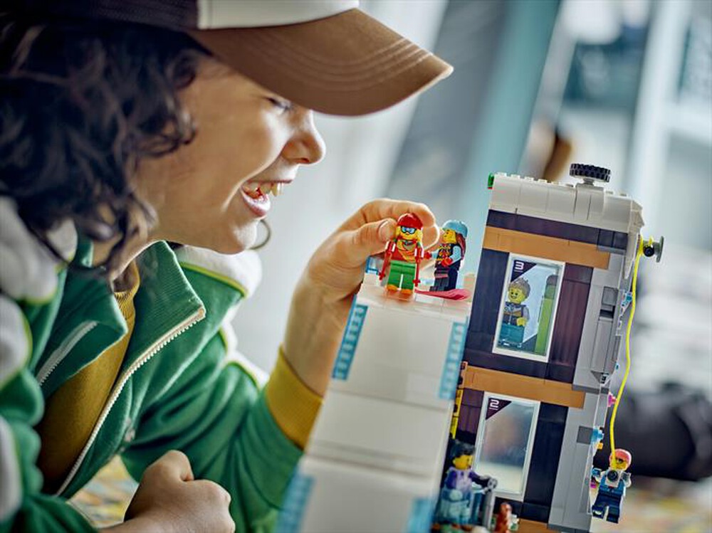 Immagine del prodotto LEGO - CITY Centro sci e arrampicata - 60366