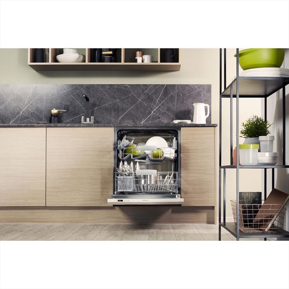 "HOTPOINT ARISTON - Lavastoviglie incasso HIC 3B+26 Classe E-Bianco"