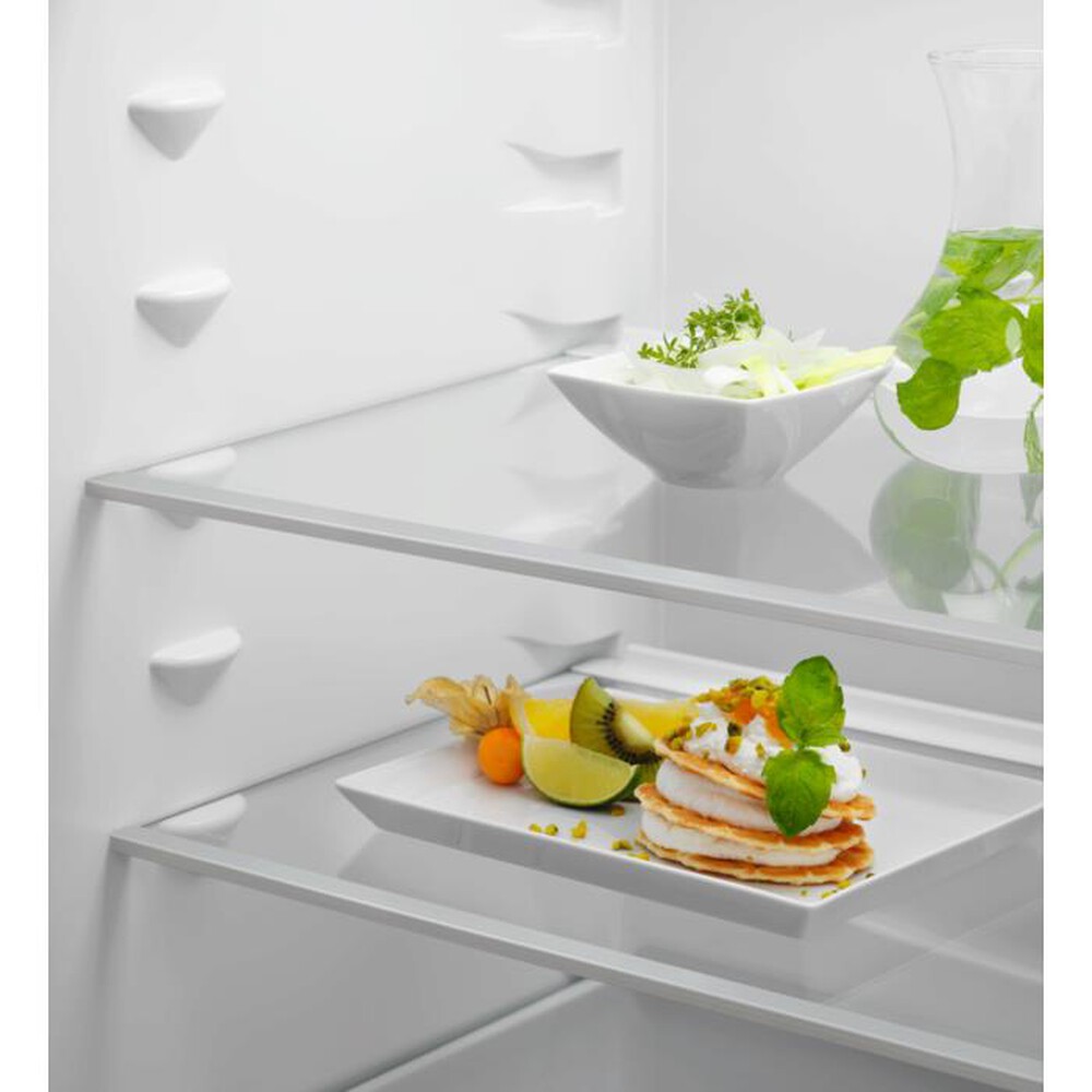 Immagine del prodotto ELECTROLUX - Frigorifero combinato incasso ENA7TE75S Classe E-Bianco