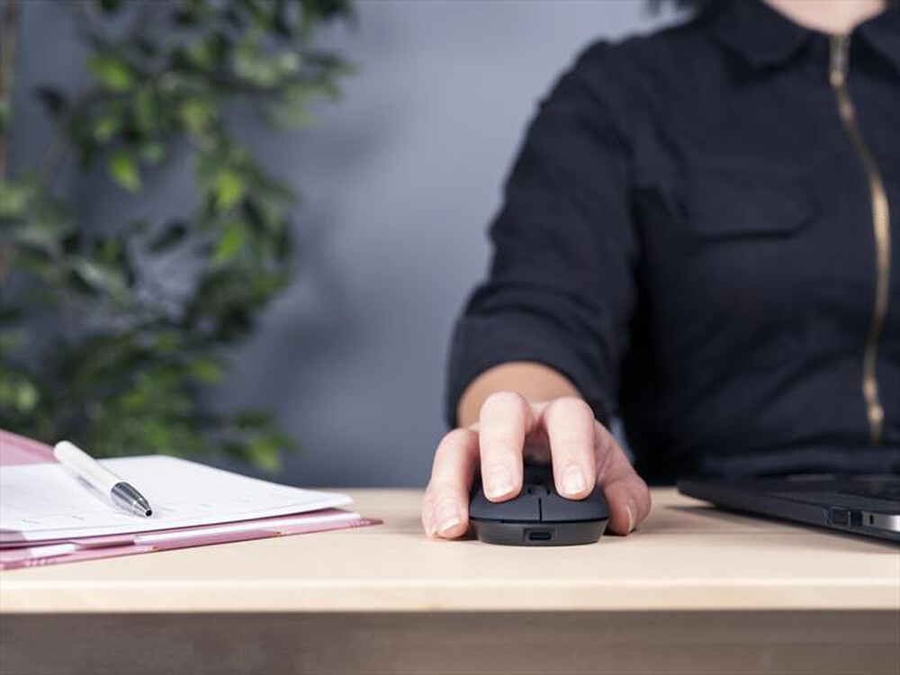 "TRUST - PUCK WIRELESS MOUSE BLACK-Black"