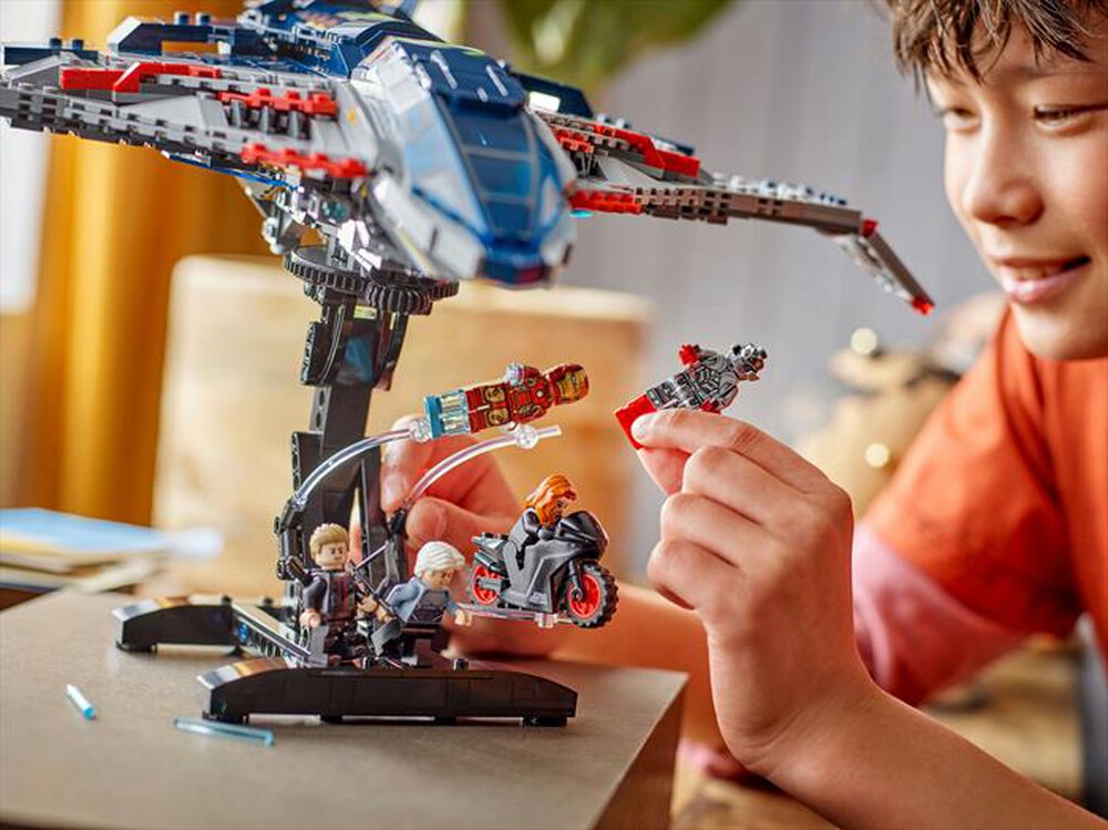 Immagine del prodotto LEGO - SUPER HEROES Quinjet Avengers: Age of Ultron 76325