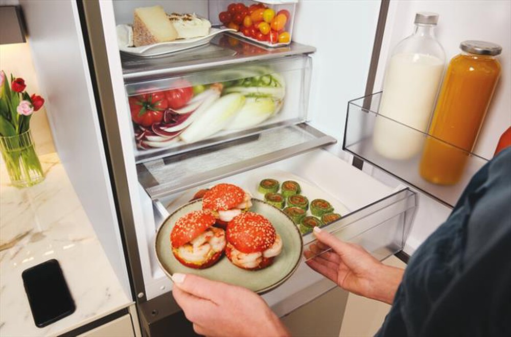 "CANDY - Frigorifero combinato CNCQ2T620EX Classe E 409 lt-Stainless steel"