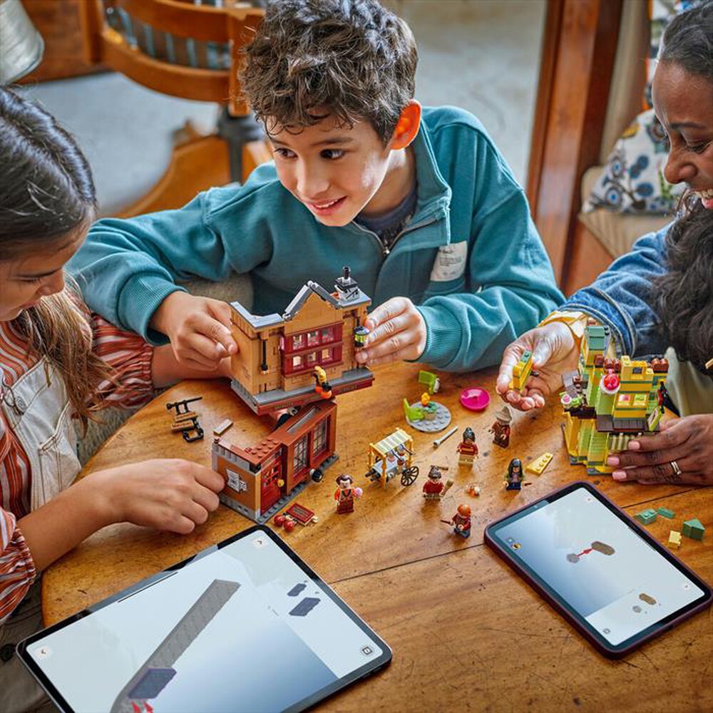 "LEGO - ACCESSORI PER IL QUIDDITCH E GELATERIA-,"