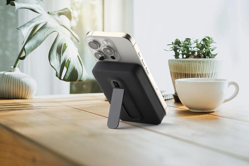 Immagine del prodotto CELLULARLINE - Power bank 10000 mAh MAG 10000 QI2-Nero