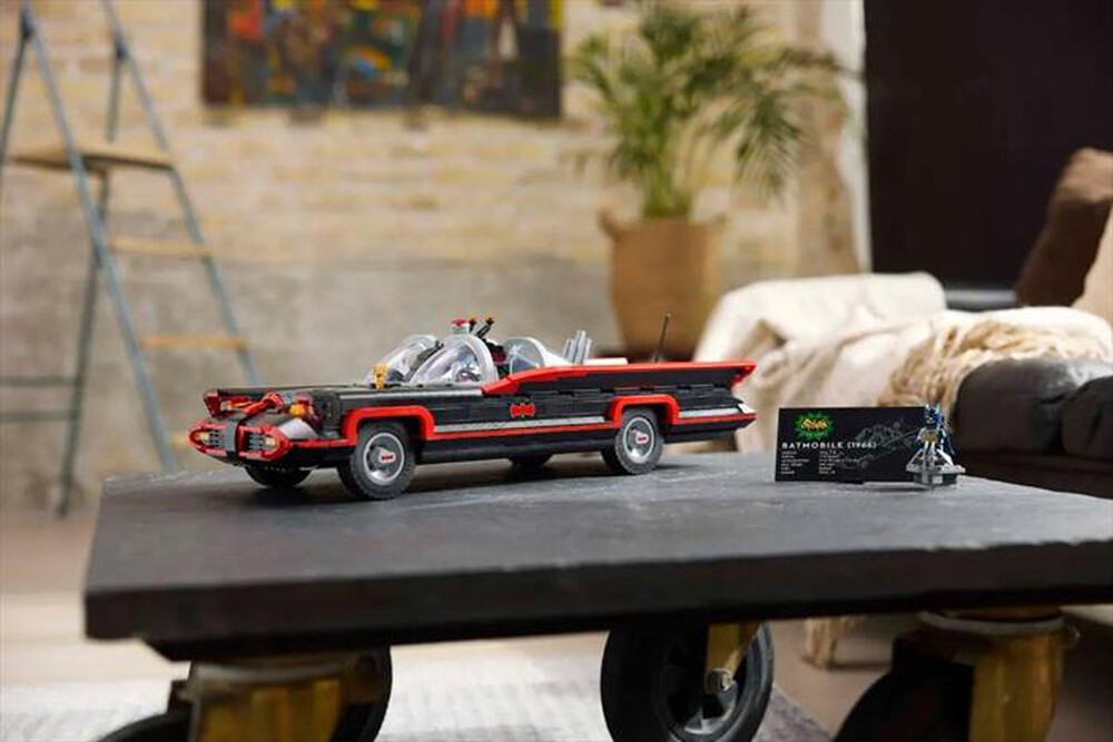 "LEGO - Batman: Batmobile Classic TV Series - 76328-Multicolore"