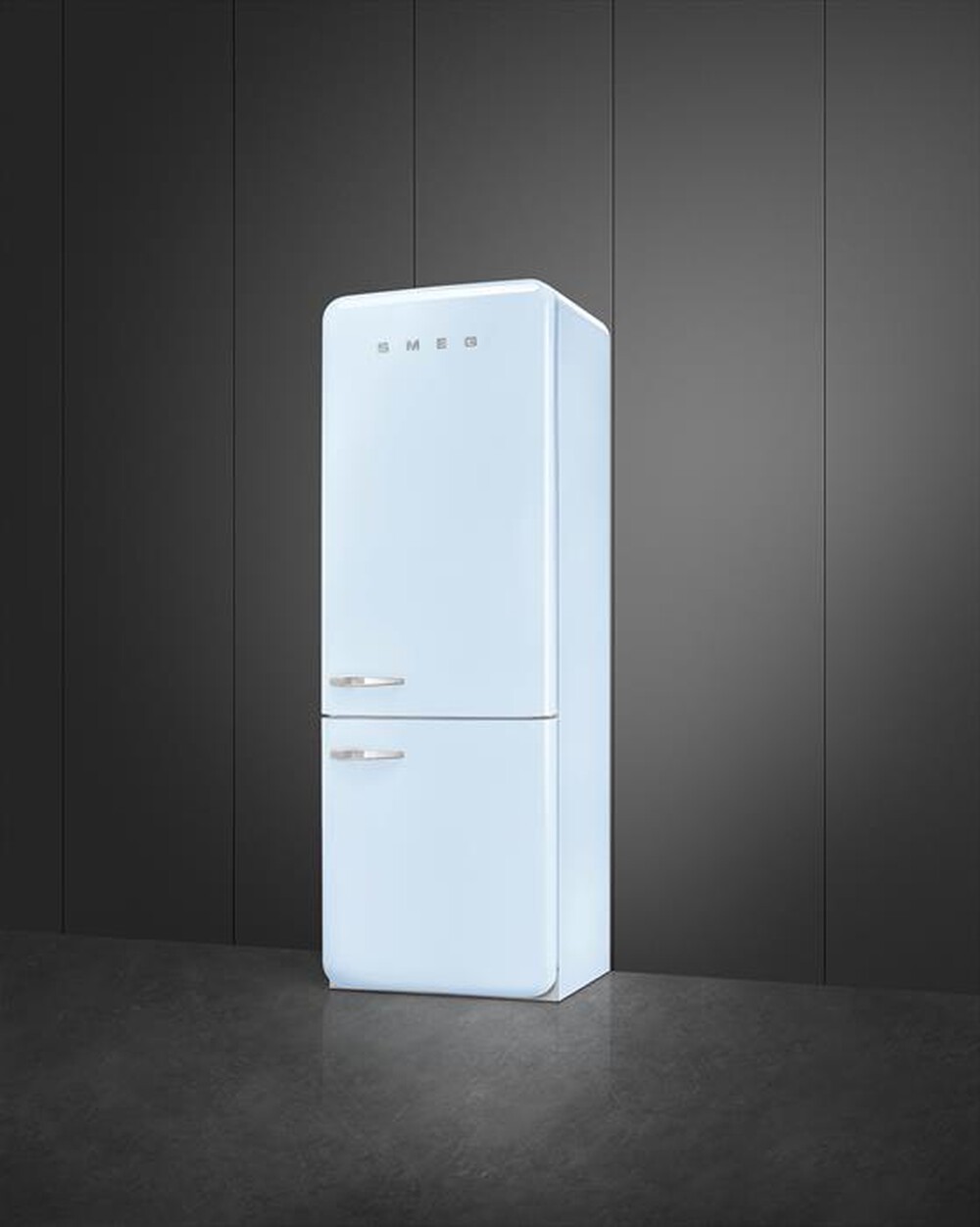 Immagine del prodotto SMEG - Frigorifero combinato FAB38RPB5 Classe E-Azzurro