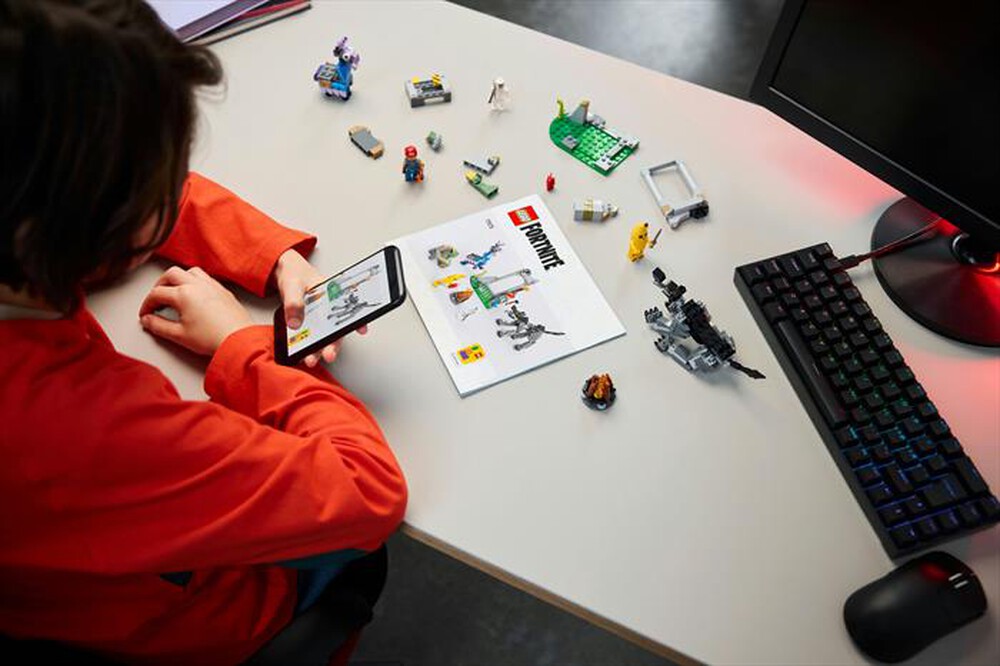 "LEGO - FORTNITE Campo di Bananita e Starter - 77075"