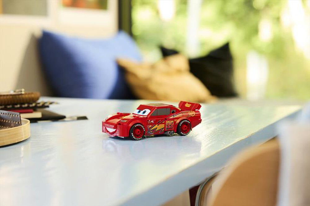 Immagine del prodotto LEGO - DISNEY Saetta McQueen 77255
