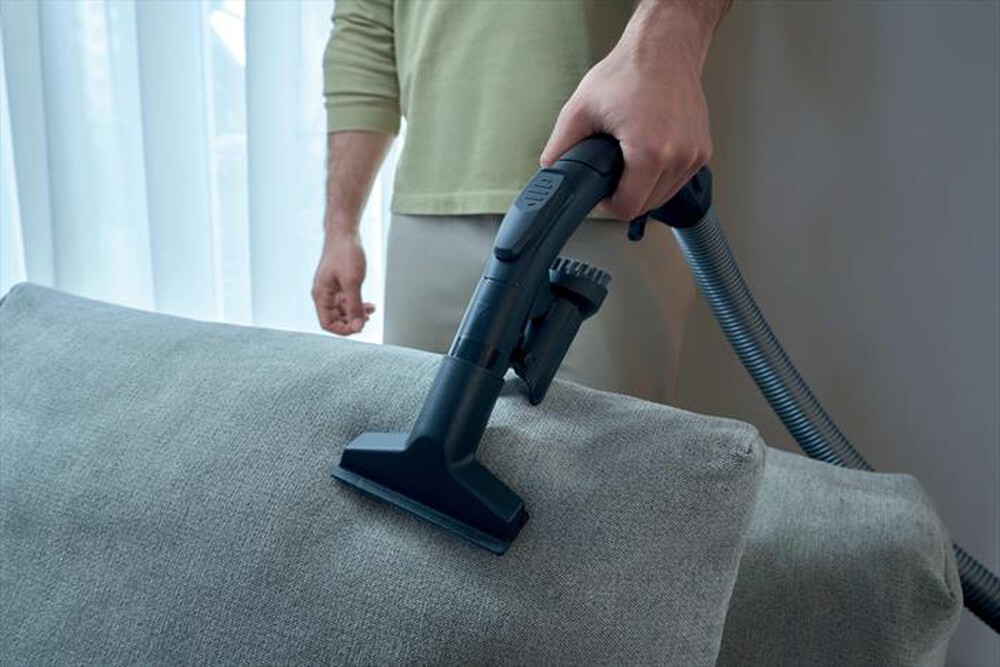 Immagine del prodotto HOOVER - Aspirapolvere a traino HP410P 011-Nero