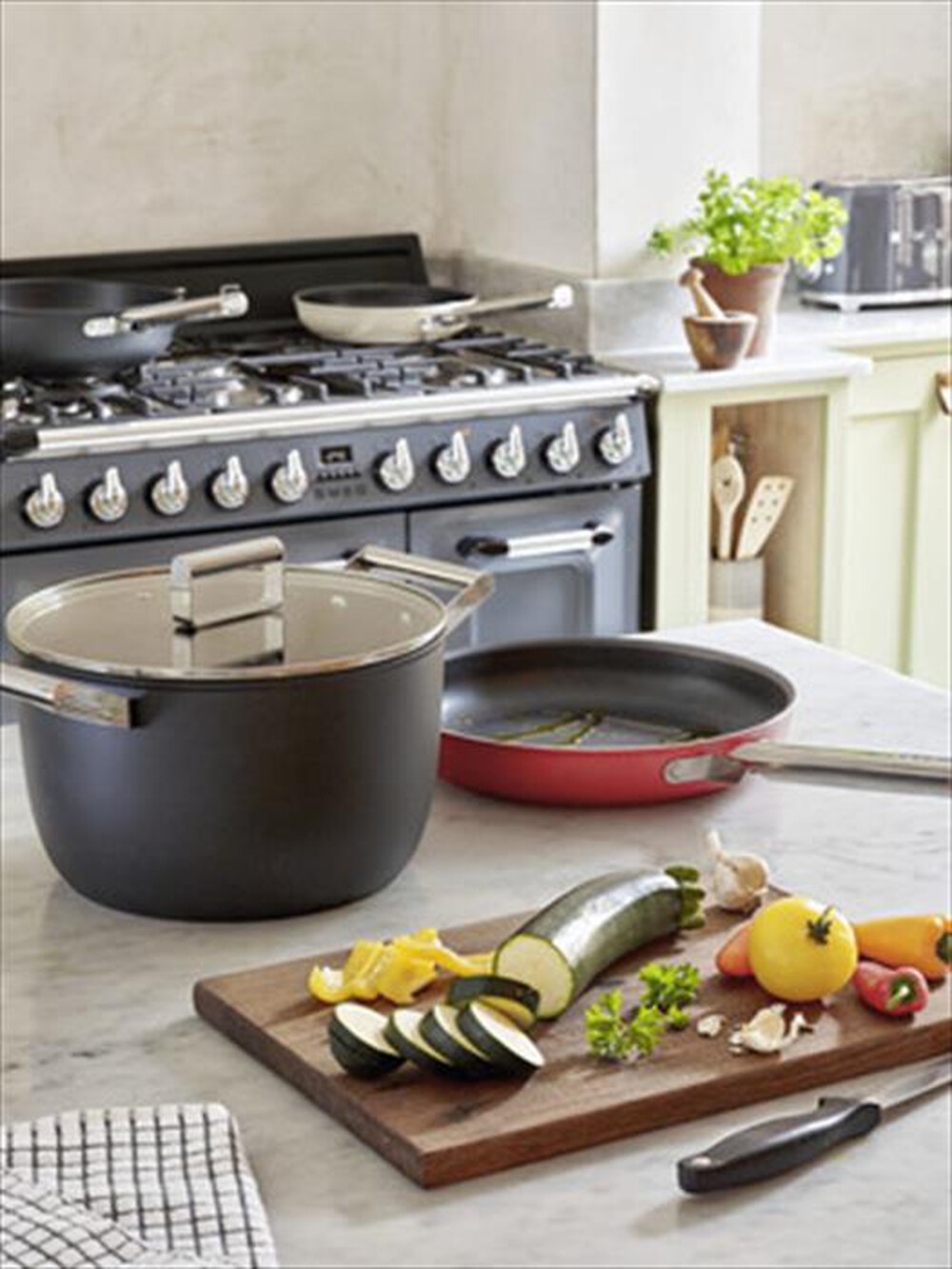 "SMEG - Cucina elettrica TR103GR Classe A-Grigio"
