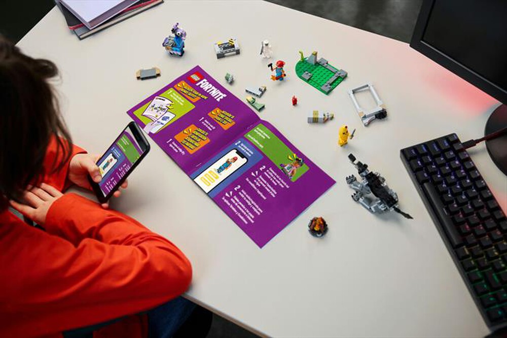 "LEGO - FORTNITE Campo di Bananita e Starter - 77075"