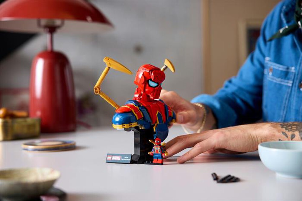 Immagine del prodotto LEGO - 76326 BUSTO DI IRON SPIDER-MAN-,
