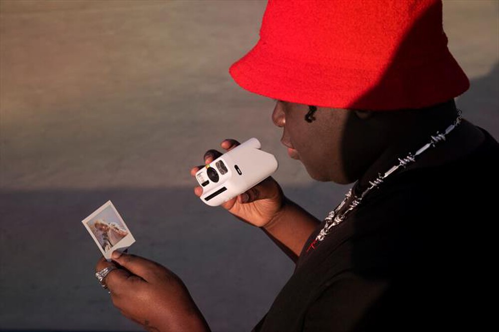 "POLAROID - GO-White"