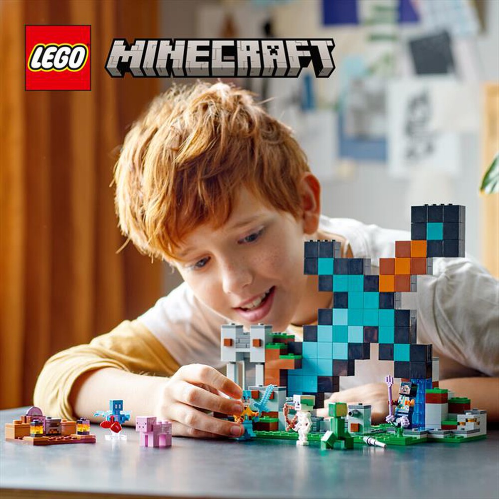 Immagine del prodotto LEGO - MINECRAFT L&rsquo;avamposto della spada - 21244