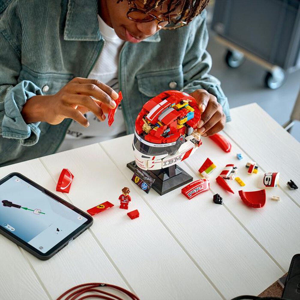 Immagine del prodotto LEGO - EDITIONS Casco di Charles Leclerc - 43014