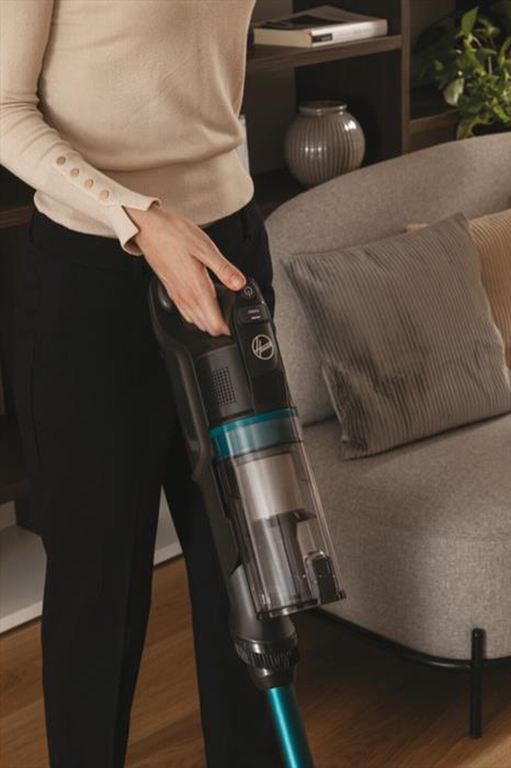 "HOOVER - ASPIRAPOLVERE RICARICABILE HOOVER HF1 P10-Black,Blue"
