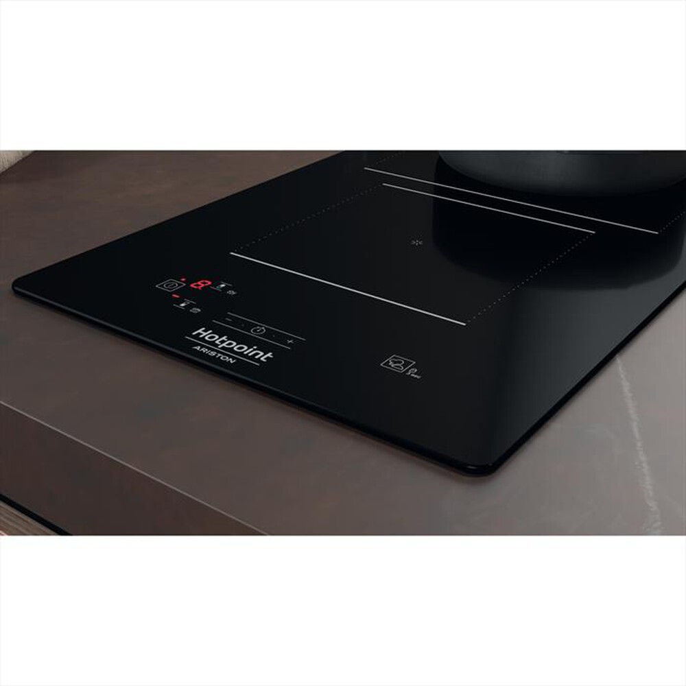 "HOTPOINT ARISTON - Piano cottura elettrico DOMINO HQ 0930S NE 28,4 cm-Nero"
