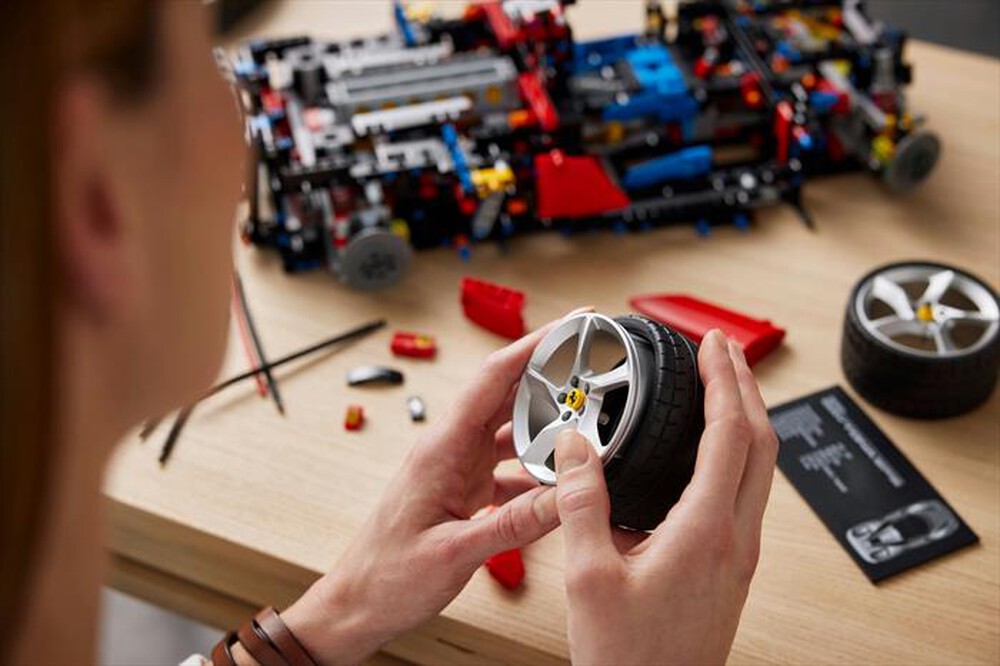 Immagine del prodotto LEGO - TECHNIC Ferrari Daytona SP3 42143