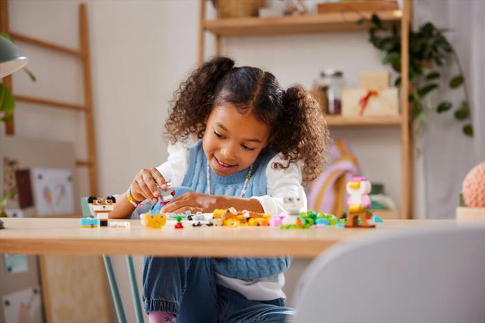 Immagine del prodotto LEGO - CLASSIC Animali domestici creativi 11034