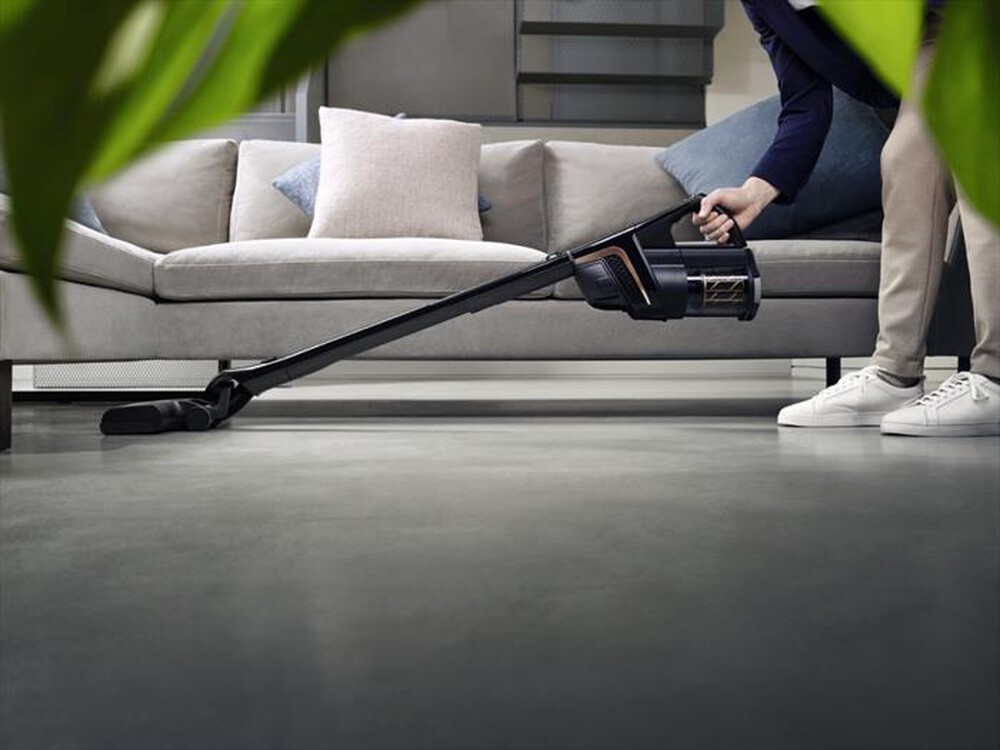 Immagine del prodotto MIELE - Triflex HX2 Cat  & Dog-Nero Ossidia