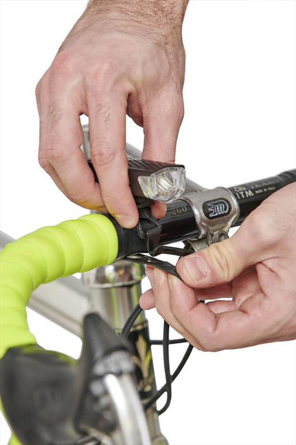 Immagine del prodotto NEWRBAN - Kit luci anteriore e posteriore per bici-Nero