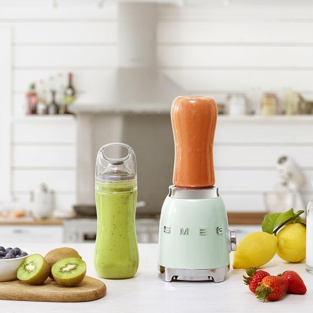 "SMEG - Frullatore Compatto 50's Style- PBF01PGEU-Verde pastello"