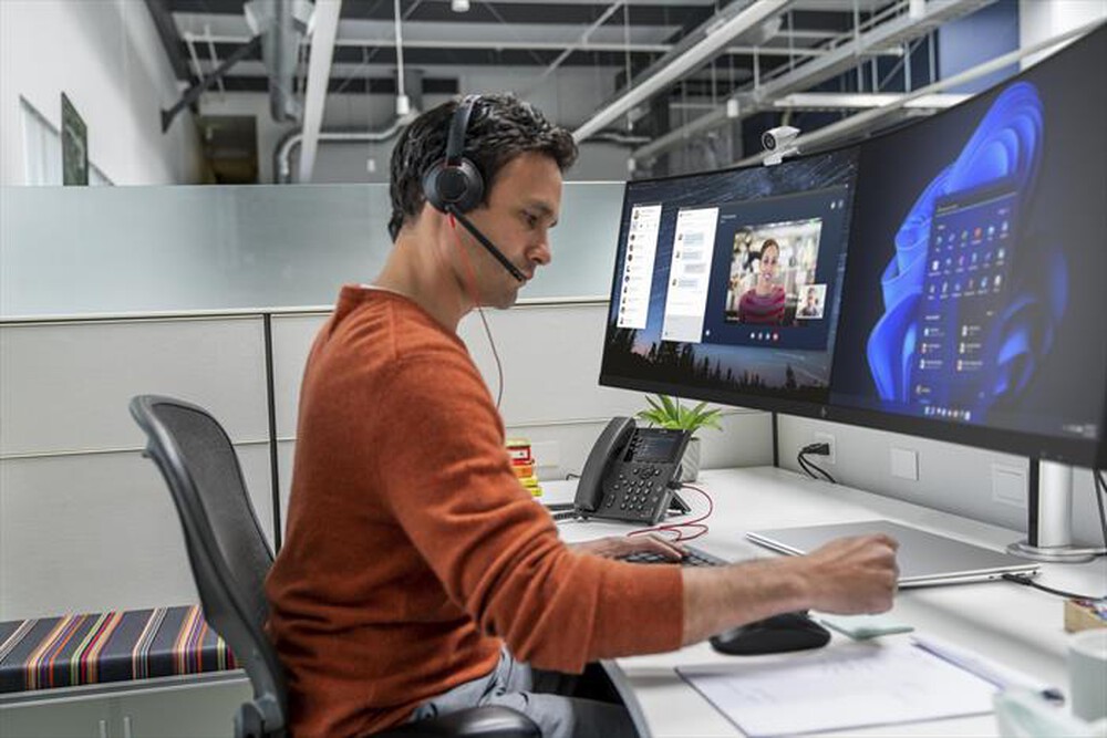 Immagine del prodotto POLY - Cuffie Poly Blackwire C5220 con connettore USB-A (-Nero e Rosso