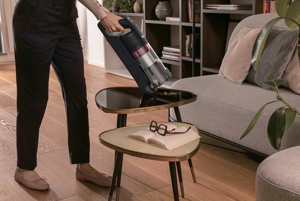 Immagine del prodotto HOOVER - Aspirapolvere a bastone 2 in 1 HF1M10HX 011-Magenta, Nero