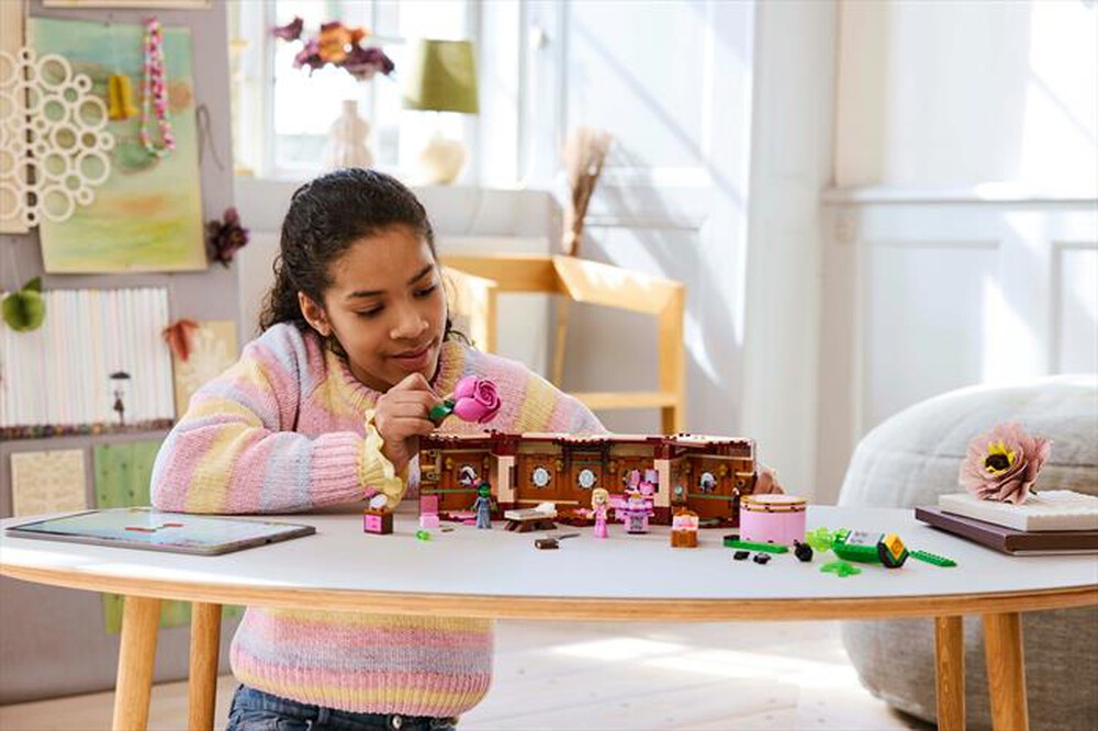 Immagine del prodotto LEGO - WICKED Il dormitorio di Glinda ed Elphaba 75683