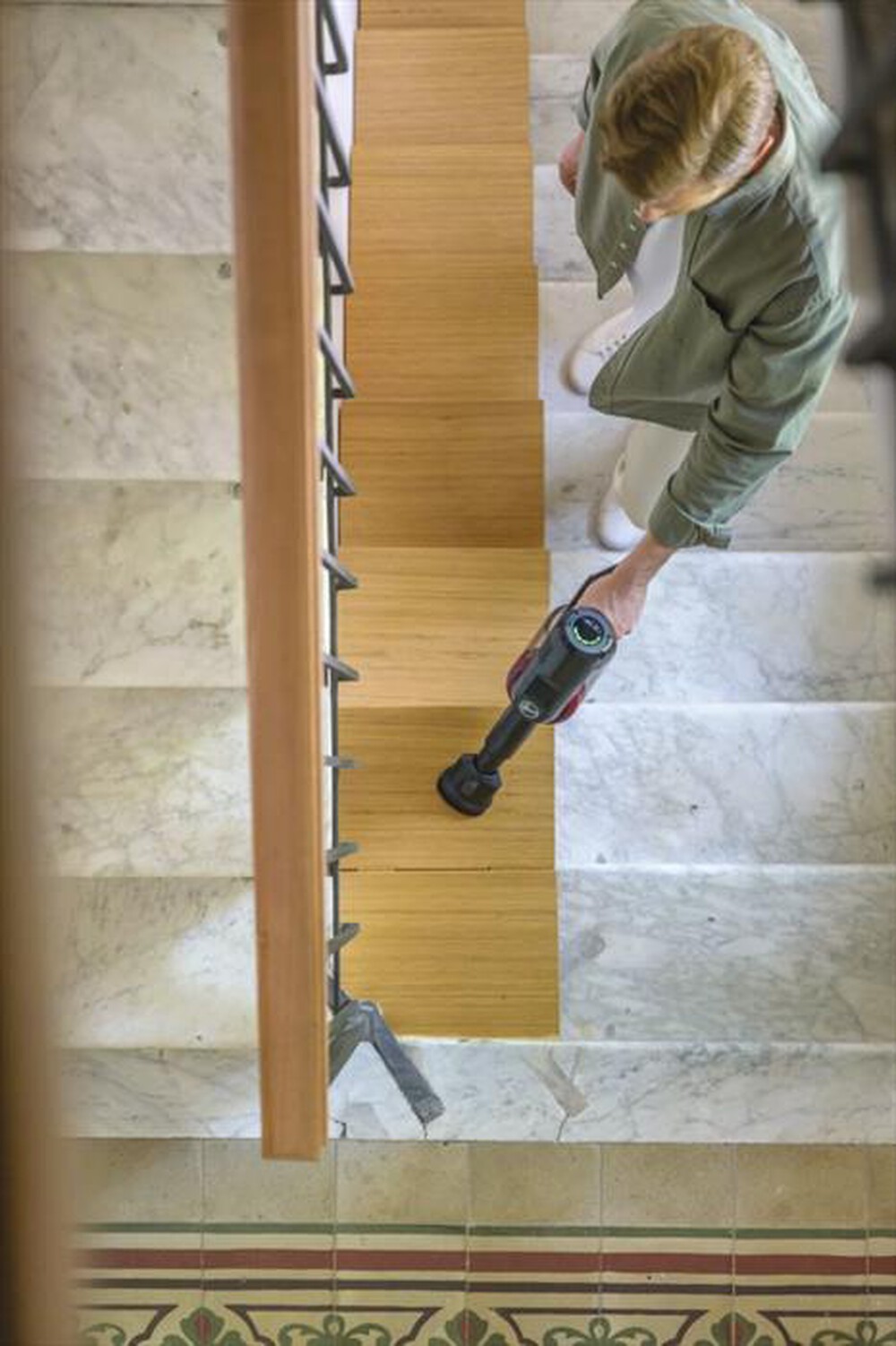 Immagine del prodotto HOOVER - Scopa elettrica senza sacchetto HF410H 011-Magenta