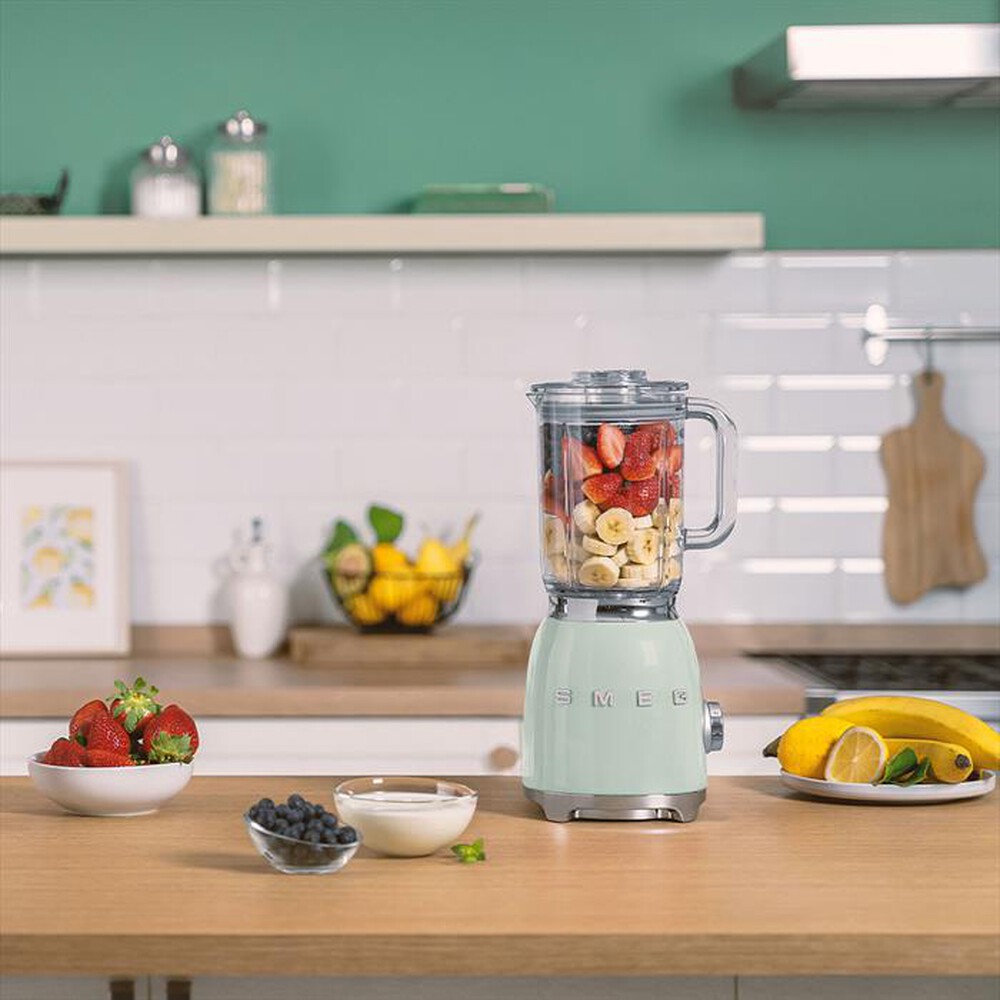 "SMEG - Frullatore da Tavolo 50's Style- BLF03PGEU-Verde pastello"