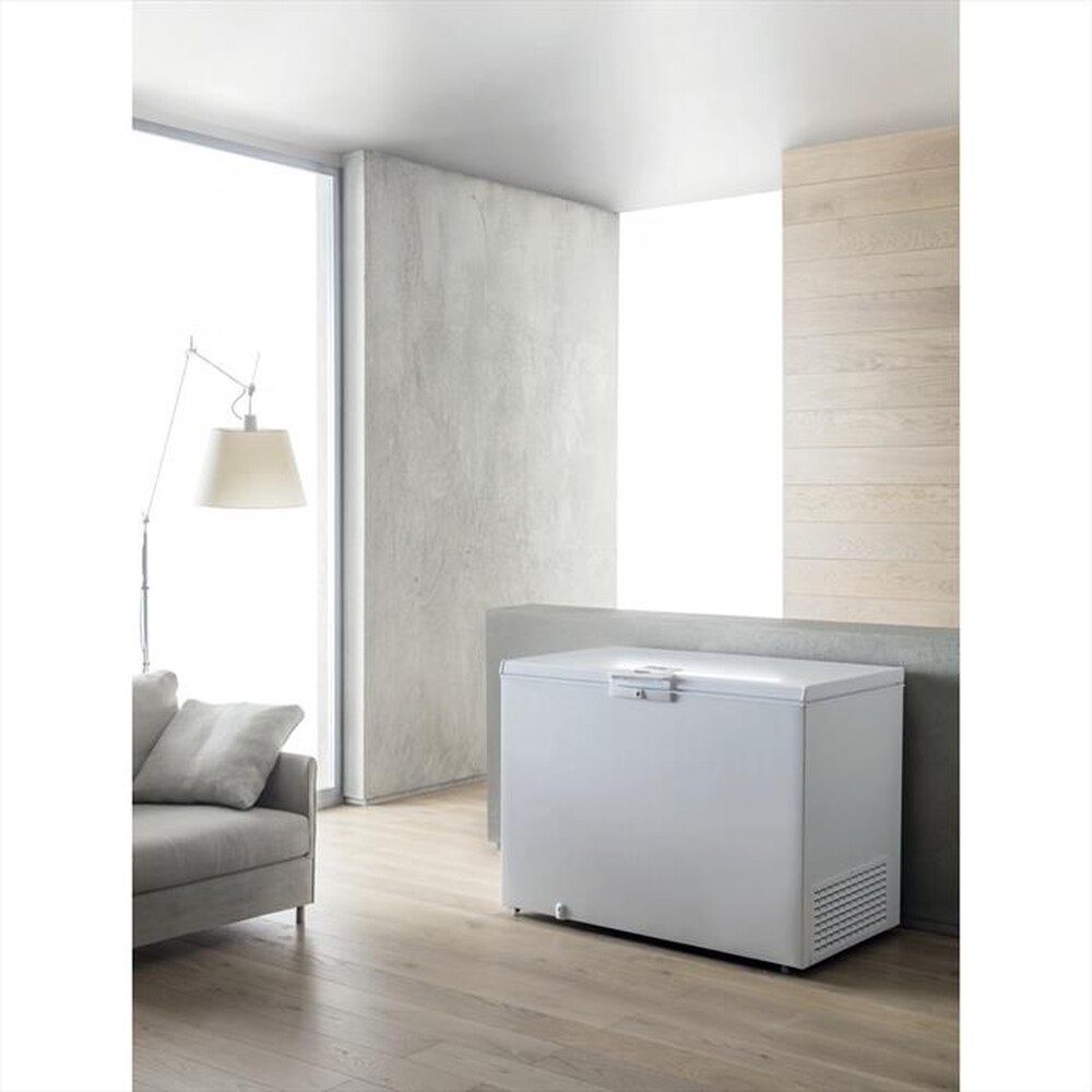 "WHIRLPOOL - Congelatore orizzontale WHE22333 4 Classe D 220 lt"