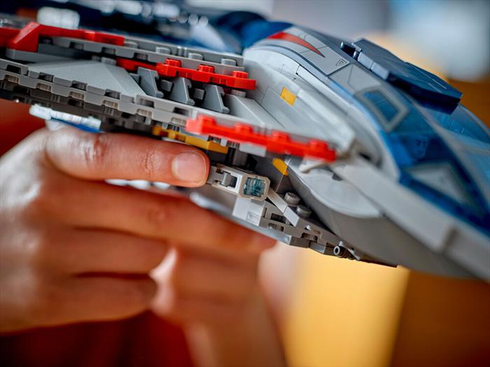 Immagine del prodotto LEGO - SUPER HEROES Quinjet Avengers: Age of Ultron 76325