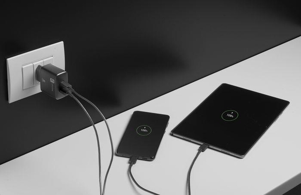 Immagine del prodotto CELLULARLINE - ACHSMUSB2PD25WK-Nero